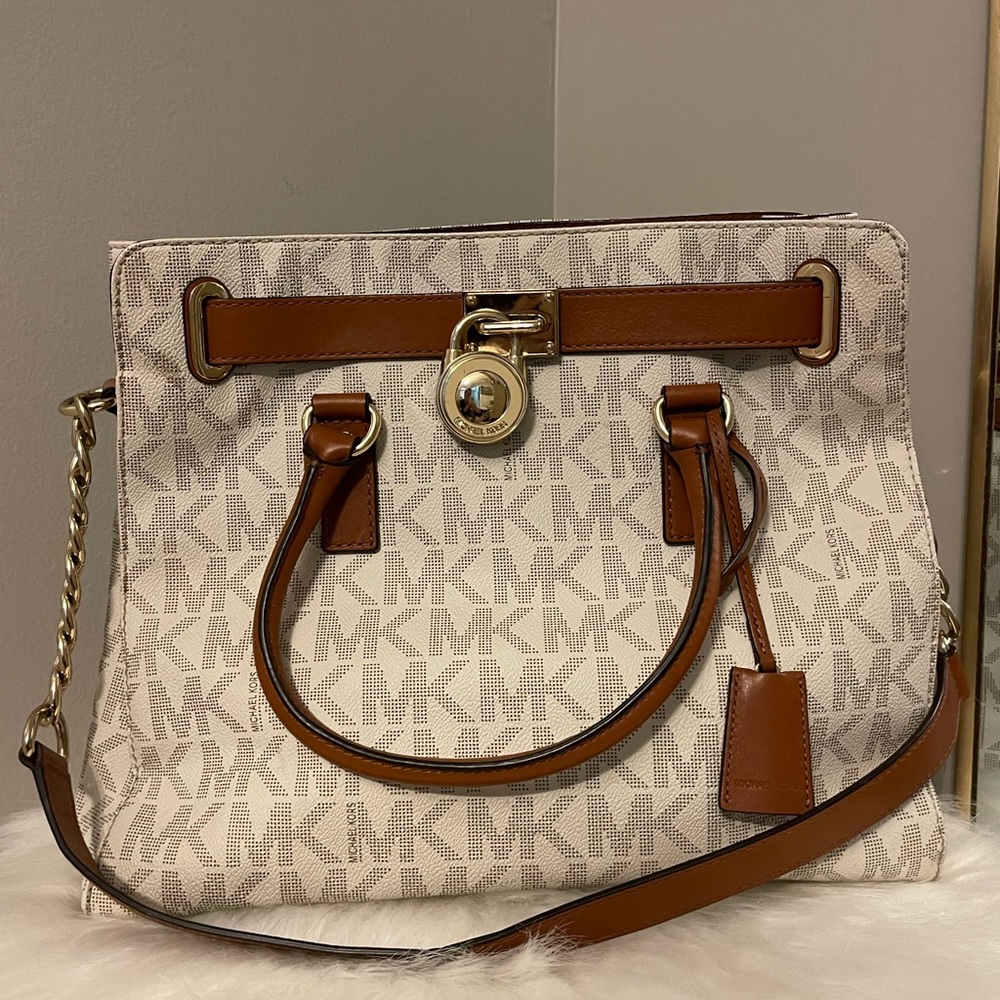 Large MK logo bag with lock and key